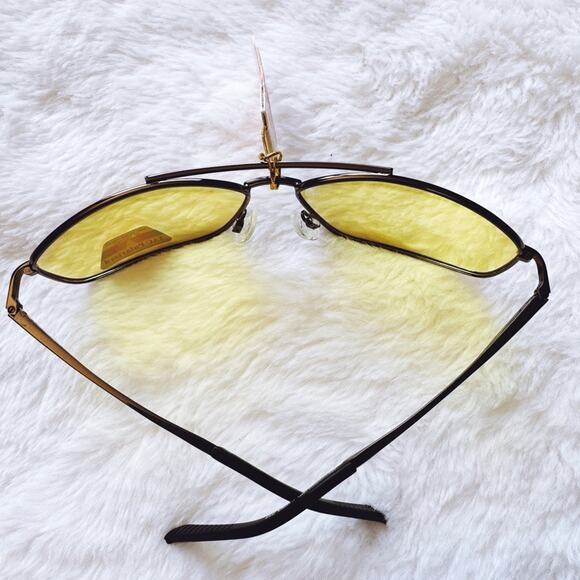 Orielle Black Aviator Sunglasses - Picture 12 of 15